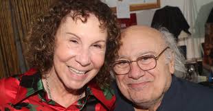 Danny DeVito Reportedly Wants Estranged Wife Rhea Perlman Back