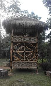 Pertama kali yang perlu diperhatikan saat ingin membuat sarung bambu adalah memilih bambu dengan cermat. Saung Bambu Sederhana Posts Facebook