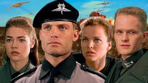 It's up to rico and his troopers to save the planet. Filosofilm Starship Troopers 1997 Department Of Philosophy Uib