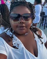 Leslie Marie Poole (@kissdoll93) • Instagram photos and videos