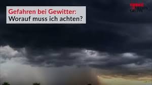 Wie sicher sind die städte und dörfer an elbe, mulde und weißer elster heute? Schwere Unwetter In Nrw Videos Zeigen Uberschwemmungen Berliner Morgenpost