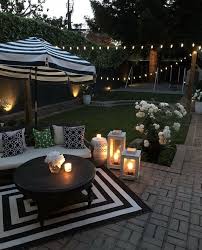 30 Diy Lighting Ideas At Night Yard Landscape With Outdoor Lights Diy Ideas Land Patio Garden Ideas On A Budget Small Backyard Design Small Backyard Patio