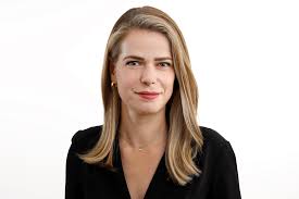 Annamie paul (née le 3 novembre 1972) est une femme politique et avocate canadienne, cheffe du parti vert du canada depuis le 3 octobre 2020. Marieke Walsh The Globe And Mail