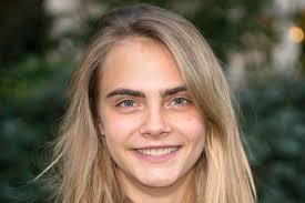 Cara delevingne's home might just be one of the most unique in hollywood. 10 Foto Cara Delevingne Dari Kecil Sampai Jadi Model Emang Udah Dasar Cantik Yukepo Com