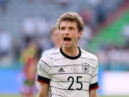 Witzig, wie deutschland gegen ungarn auf zeit spielen muss, obwohl die deutschen sowas immer als erstes tadeln und kritisieren, wenn man in den europäischen wettbewerben gegen die spanier und engländer ausscheidet. Cqg8m Unesclum