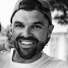 Rhiannon Hegarty & Kevin Ponton's Wedding Website