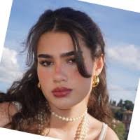 90+ "Julie Souza" profiles