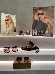 Dulce com ana hickmann nos bastidores. Willam Optik Home Facebook