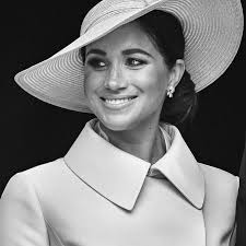 Crown Princess Victoria of Sweden and Princess Madeleine of Sweden watching  a concert at Solliden Session, at Solliden Palace, Öland tonight. The  concert was artist Peter Jöback. #crownprincessvictoria #victoria  #kronprinsessan #kronprinsessanvictoria ...