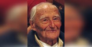 Mary Cerullo's Instagram, Twitter & Facebook