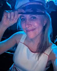 Yacht Rock and fancy apps 💃