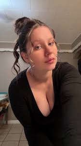 cant wait to meet babygirl 🥹💗