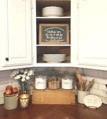 Tuck the cords neatly behind the appliance to keep your counters from looking messy, and you can quickly whip up a smoothie without having to dig your blender out of a cabinet. How To Decorate Kitchen Counters Whaciendobuenasmigas