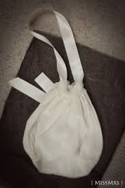 Cumpleaños, aniversarios, navidad y ahora además san valentín. 17 Ideas De Bolso Novia Bolso Novios Limosneros