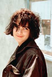 Chin Length Wonders Back To The 90s With The Grunge Bob Celebrity Hair Winona Ryder Style Winona Ryder 90s Winona Ryder Winona ryder in los angeles.credit.elizabeth weinberg for the new york times. celebrity hair winona ryder style