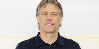 Hearing loss documentary for John Bishop