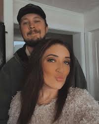 Another new original I've been working on, y'all like and share and give me  some feedback! #Gibsonguitars #gibson #fyp #songwriter #livemusic  #newartist #L4l