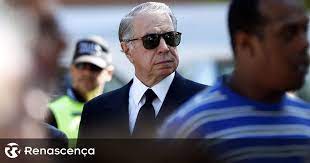 The second best result is ricardo a salgado age 60s in hialeah, fl. Ricardo Salgado Passeia Na Sardenha Renascenca