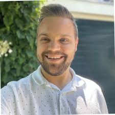 Vandaag samen met Robin Gerding de training Harrie Helpt Statushouders  afgerond en het bijbehorende certificaat ontvangen.