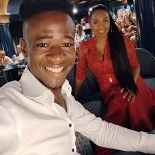 REFLEXIÓN AUTORÍA DE YUDITH NAVARRO, EDITOR: JULIO BONET, AÑADIMOS DE LA  BIBLIA COLOSENSES 1:16-17