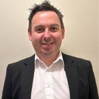 60+ "John Apa" profiles