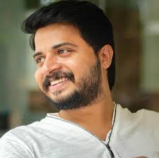 Krishna Sankar's Instagram, Twitter & Facebook