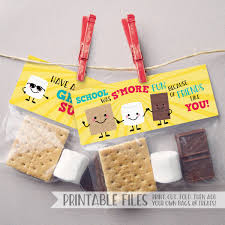 A set of lovely gift labels to attach to an end of year gift for your children.tags in this resource: . Printable End Year Gift Tags Smores Tags S Mores Favor Etsy