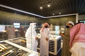 معرض نوادر المسجد النبوي تحف ثمينة وتراث عتيق صور