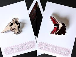 The mouth of barbara and adam's eye sockets were covered in black nylon from a pair of old tights and glued on. Halloween Pack Beetlejuice Beetlejuice Brooch Beetlejuice Etsy