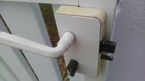 1 m, 1,25 m, 1,50 m, 1,75 m. Changement De Serrure Sur Portillon Pvc