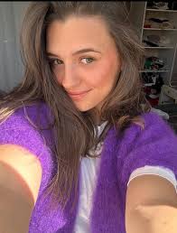 Hello, I m 21 years old French girl. I will be arriving in Sydney