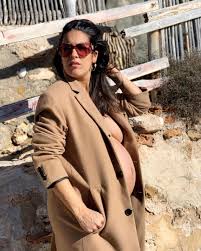 Lorena Castell y su sexy álbum de embarazo - Cuore