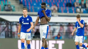Schalke news from all news portals / newspapers and schalke facebook twitter stats, read schalke news report. The Fall Of Schalke 200m In Debt Player Unrest And A 26 Game Winless Run