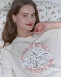 논로컬 X 이하여백] Lily Hand Drawing T-shirt