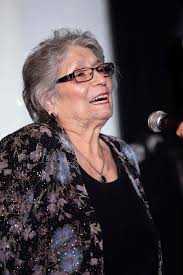 Review: Eva Garza comes home