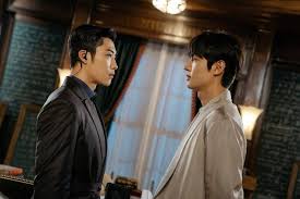 Eternal monarch, i waited very patiently for it to end, so that i can binge watch it . The King Eternal Monarch Photos Mydramalist Lee Min Ho Lee Min Ho Dramas Monarch