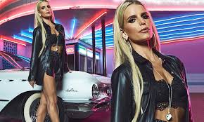 Jessica Simpson, 42, proves she has kept the weight off and become more  toned than ever | Daily Mail Online