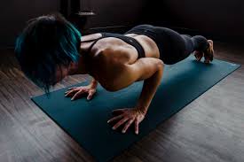 En effet, courir pour maigrir nécessite de respecter certaine règles d'entrainement et de mode de vie ainsi, pratiquer une sport comme le running permet aussi de conserver un poids de santé tout au  courez n'importe quand de la journée, mais essayez aussi de courir à jeun : Sport A La Maison On A Teste 5 Applications Pour Garder La Forme