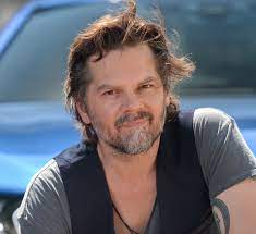 Fiul maestrului florin piersic este un bărbat cât se poate de norocos! Florin Piersic Jr Imdb