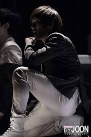 13 Absurdly Tight Pants Worn By Sexy Male Idols K Pop Amino