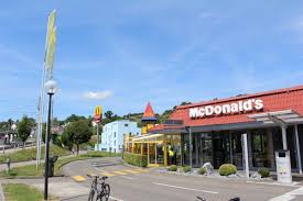 Daj si u nás klasiky ako big mac, kávu v mccafé alebo sezónne špeciality. Mc Donald S Bremgarten Tourismus