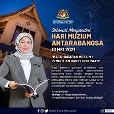Kementerian pelancongan, seni dan budaya menyasarkan sekurang kurangnya sebanyak 36 juta pelancong ke malaysia menjelang tahun 2020. Fypi3cs35dn9mm