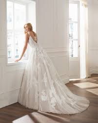 Wir haben die besten 2021 von hochzeitskleider im ausverkauf. Sample Sale Liebelei Brautmoden