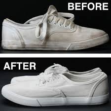Finally There S An Easy Way To Clean Off Your White Shoes To Make Them Look Brand New Again How To Clean White Shoes White Shoes Deep Cleaning Tips