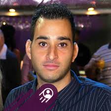 מחאה בטקס פרסי הקולנוע הישראלי: אורי גבריאל ניסה להרגיע  https://bit.ly/4qAwDUQ צילום: mako