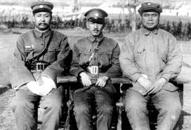 罕見的閻錫山老照片，圖2是家人合照，圖3左邊是蔣介石- 每日頭條