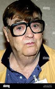 Arthur Barney's Instagram, Twitter & Facebook