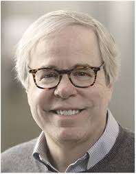 Nanoscale x-ray and electron tomography