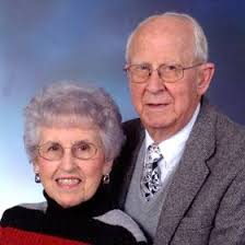 8 Things You Should Know about Your First Christmas After a Loss — Heritage  Blog