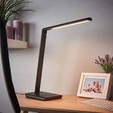 Kuno Lampada Da Tavolo Led Con Porta Usb Di Lindby